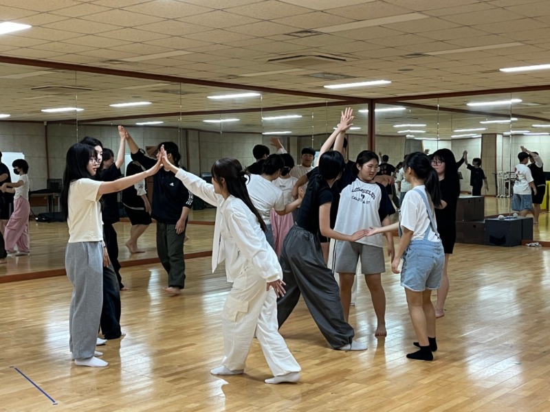 청소년극단 _고등어_ 교육사진.jpg