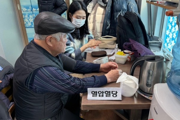안산시 대부동, 경로당 대상‘찾아가는 건강상담실’큰 호응 (2).jpeg