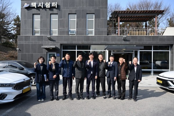 2.이민근 안산시장, 택시쉼터 방문… 현장 소통의 시간 가져(1).jpg