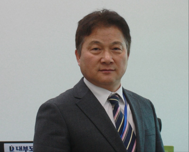 김태창 데스크컬럼.jpg