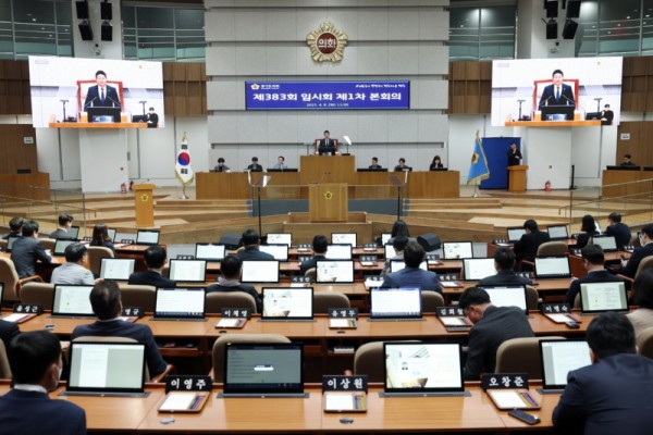 1김진경 의장, 흔들림 없는 민생정치로 대한민국 치유·회복 여정에 함께 할 것 (2).jpg