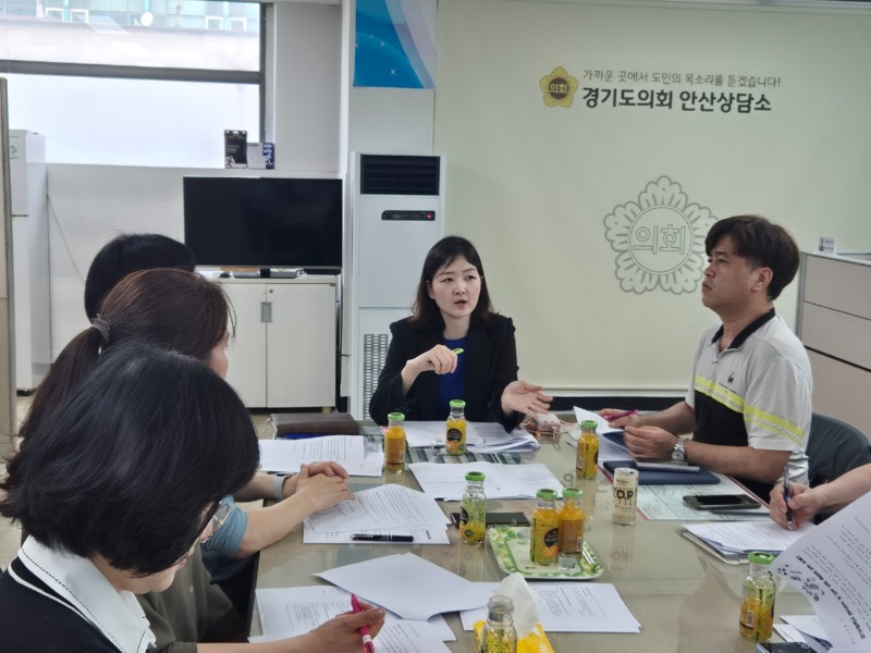 장윤정 의원, 학교 조직 간 갈등 해소 위한 조례 제정 추진(1).jpg