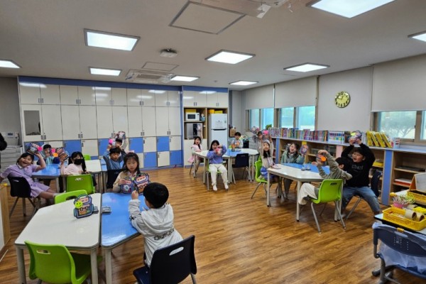 늘봄학교 온라인 퀴즈 프로그램 참여 간식 전달.jpg