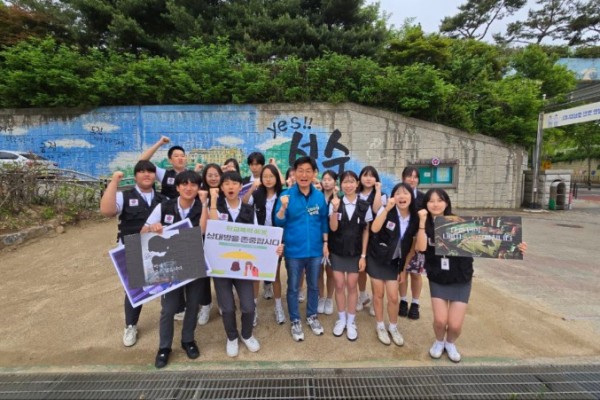 박해철 의원 석수중.jpg