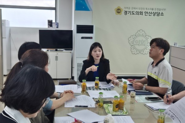 장윤정 의원, 학교 조직 간 갈등 해소 위한 조례 제정 추진(1).jpg