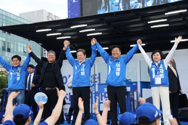 김현 의원 선거유세.jpg