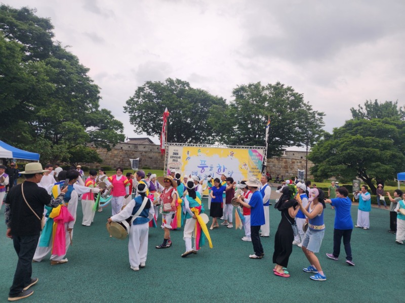 김선중 기자 기사 사진.jpg