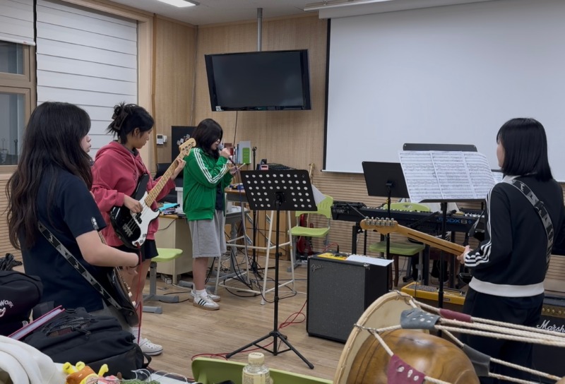 청소년예술제 연습사진 2 (1).jpg