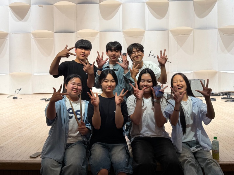 청소년예술제 중3 단체사진 (1).jpg