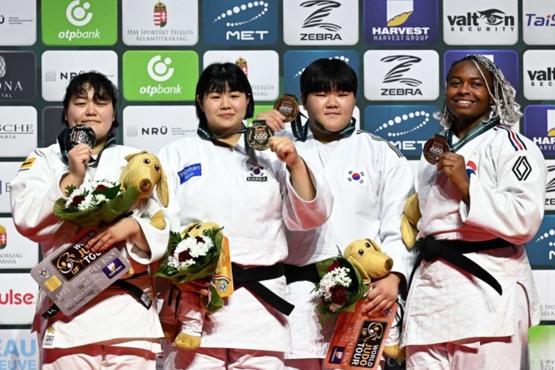 안산시청 김하윤, 34년 만에 세계유도대회 최중량급 금메달 쾌거.jpg