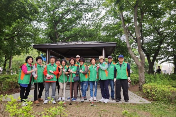 사이동 자율방재단, 여름철 풍수해 대비 빗물받이 정비활동 (1) (1).jpg