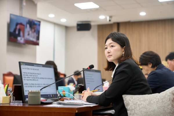 장윤정 의원, 특성화고 학과개편 예산 고무줄 편성 안돼.jpg