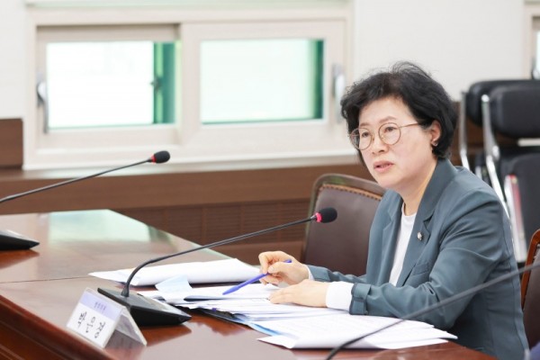 안산시의회 박은경 의원 발의 공동근로복지기금 지원 조례안 상임위 통과.JPG