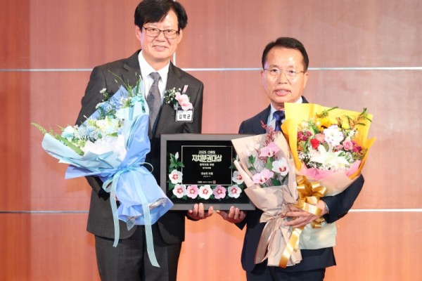 정승현 경기도의원, ‘2025 OBS 자치분권대상’ 수상2.JPG