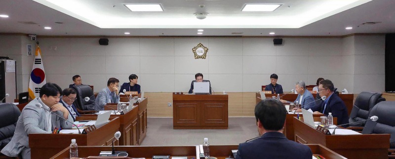 옹진군의회, 제250회 임시회 마무리).JPG