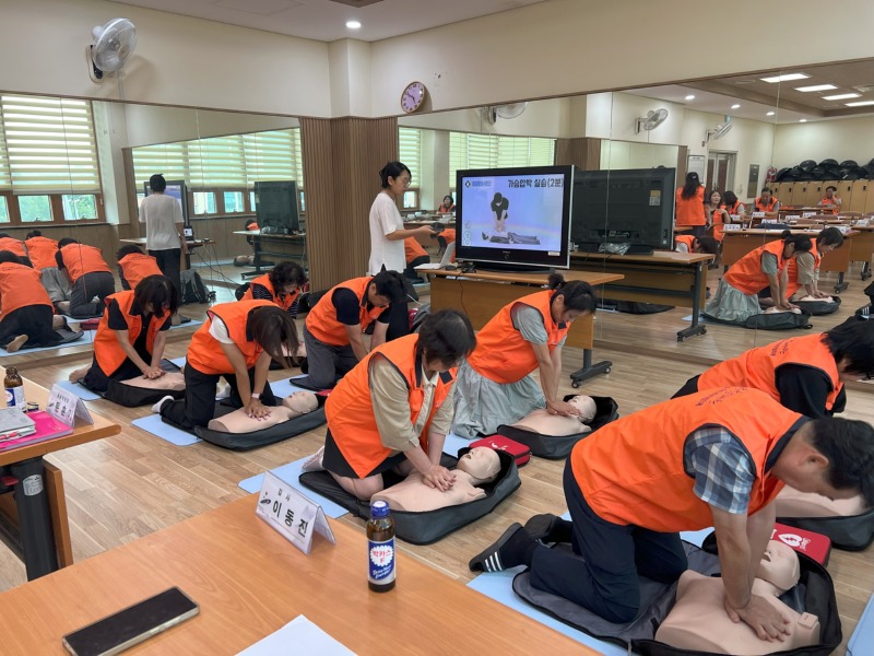 해양동 지사협, 찾아가는 심폐소생술 교육 실시.jpg