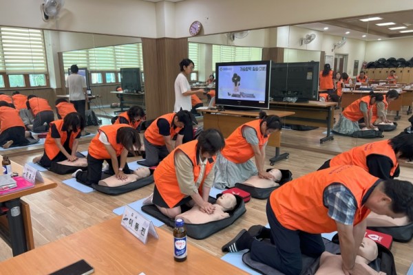 해양동 지사협, 찾아가는 심폐소생술 교육 실시.jpg