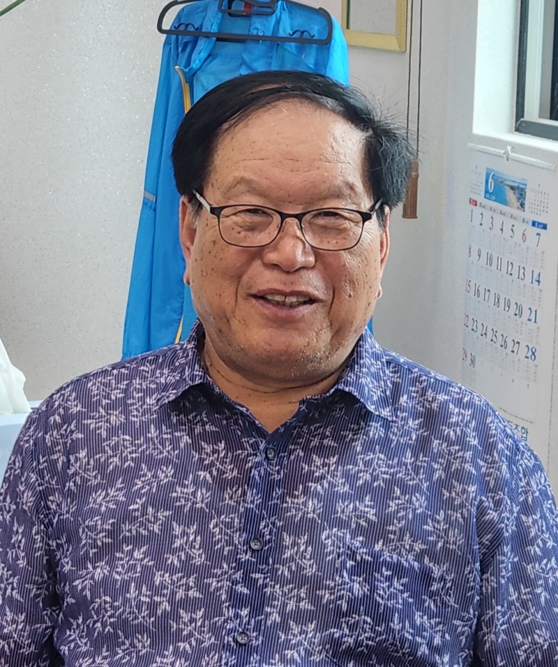 김선철 샘 여름.jpg