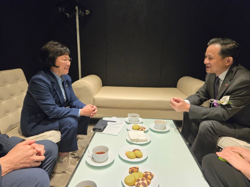 김현 국회의원.jpg