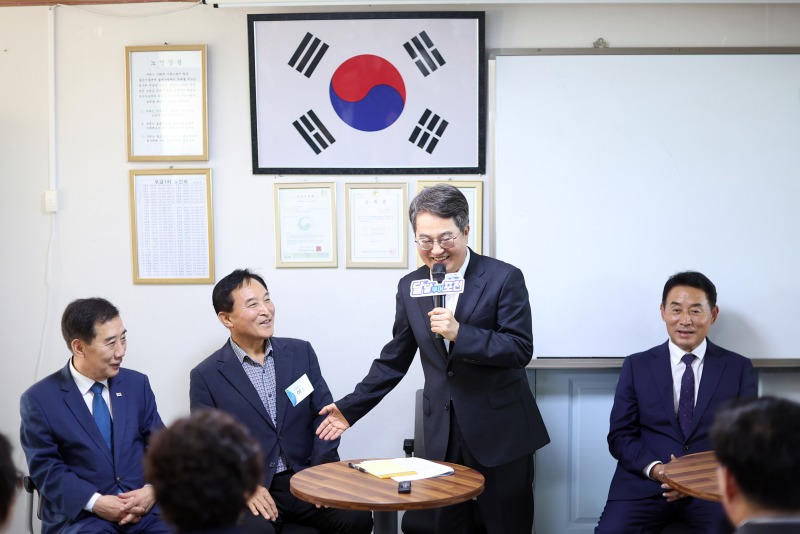 김동연 지사 포천 현장.jpg