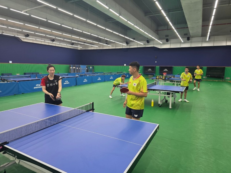 안산시  장애인 탁구 선수단에 재능기부… 도쿄 데플림픽 준비 지원.jpg