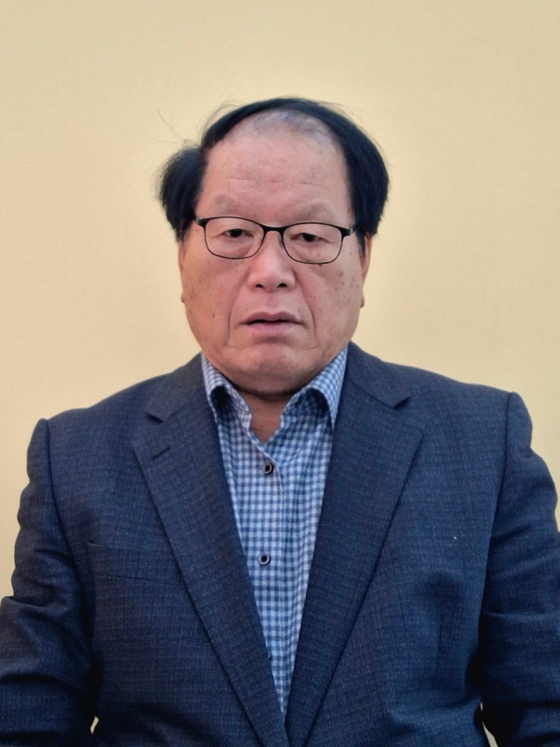 김선철 안경사진1.jpg