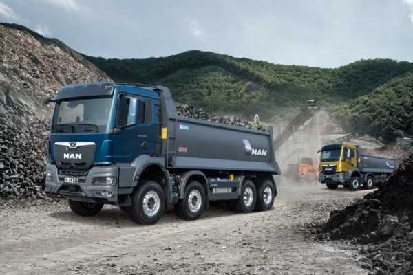 덤프크럭 사례.jpg