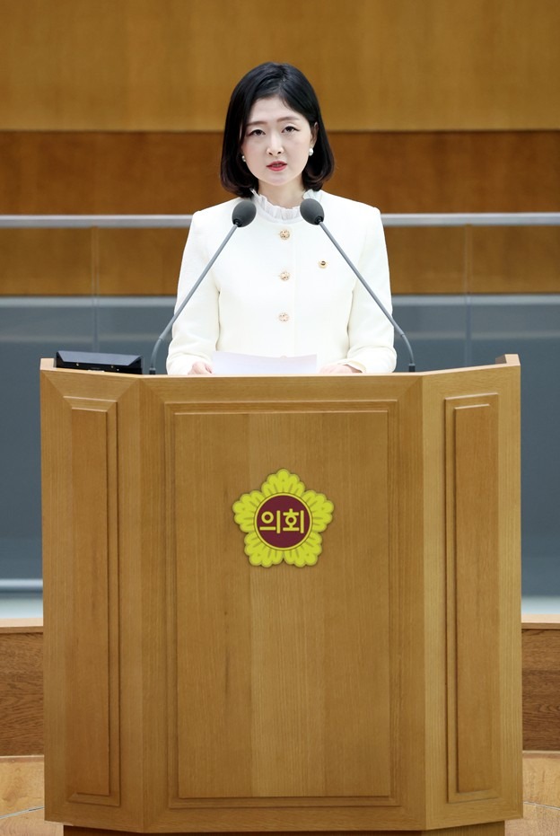 장윤정 의원, “정쟁 아닌 민생, 도민 삶에 닿는 정치 끝까지 책임”(1).jpg