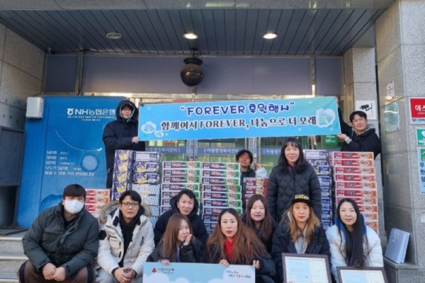 이동에 컵라면 180박스 전달.jpg